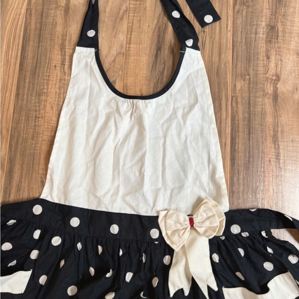Sur la table apron - Picture 2 of 5